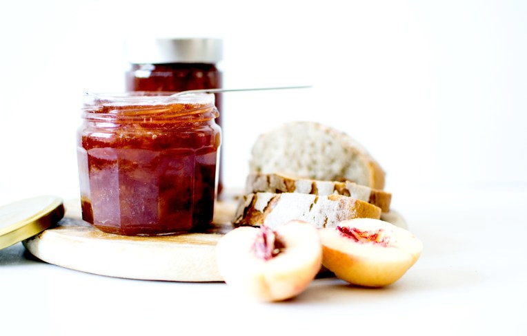 confiture pêche et vin 2