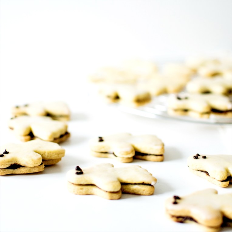 Sablés fourrés chocolat fantomes halloween (10)